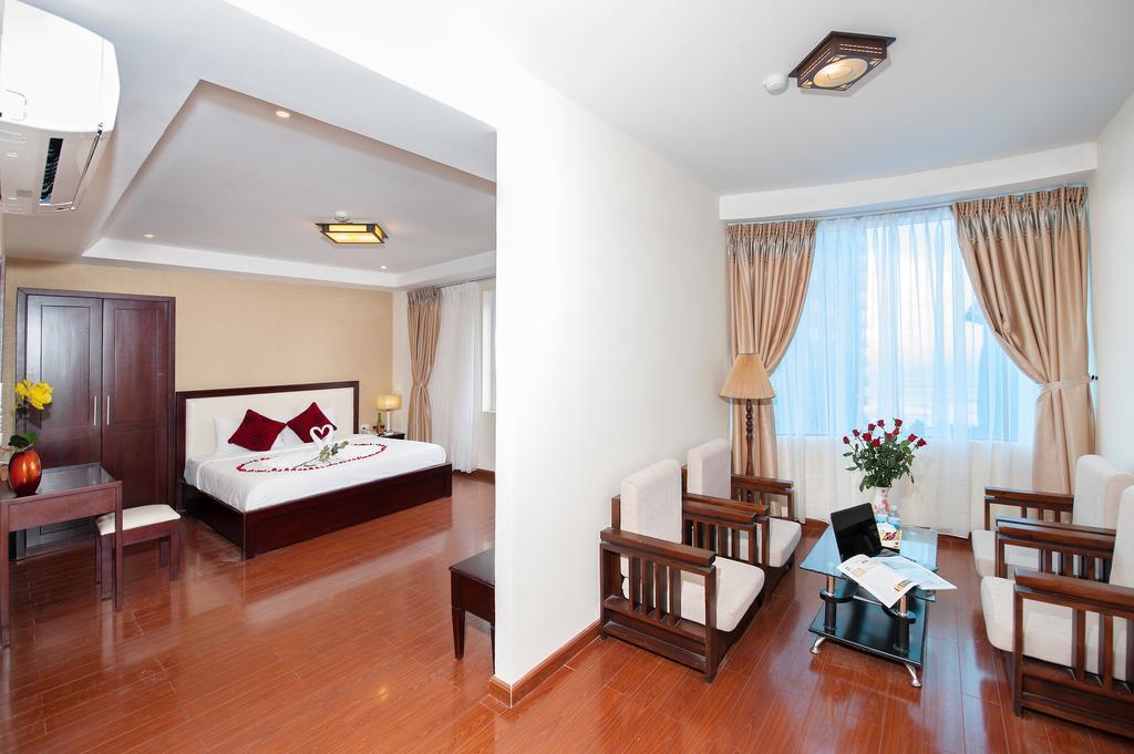 Truong Son Tung 1 - Beautiful Beach Hotel Дананг Номер фото