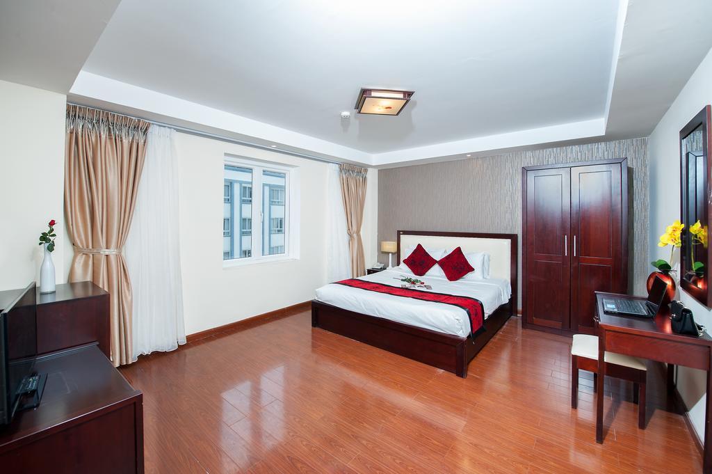 Truong Son Tung 1 - Beautiful Beach Hotel Дананг Номер фото