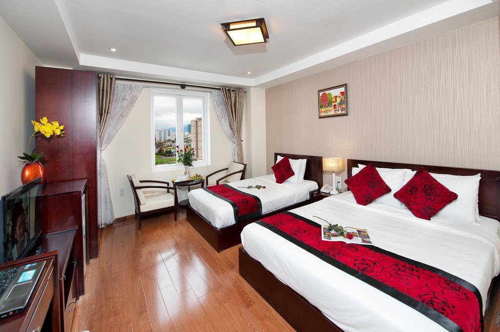 Truong Son Tung 1 - Beautiful Beach Hotel Дананг Номер фото